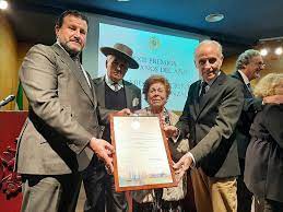 El Ateneo de Cádiz premia a la Fundación Cultura Taurina