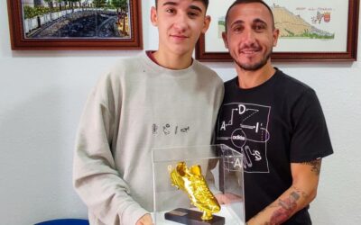 Raúl Girón, la Bota de Oro que ha debutado con el Arcos CF