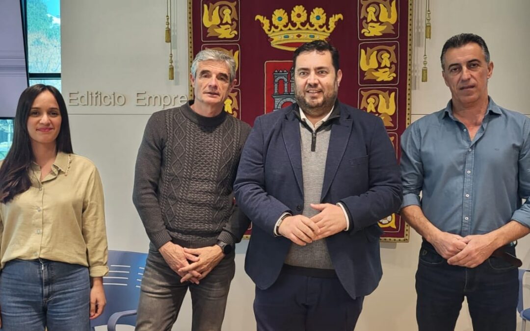 La Diputación de Cádiz concede una subvención para impulsar el deporte y la cultura en Arcos