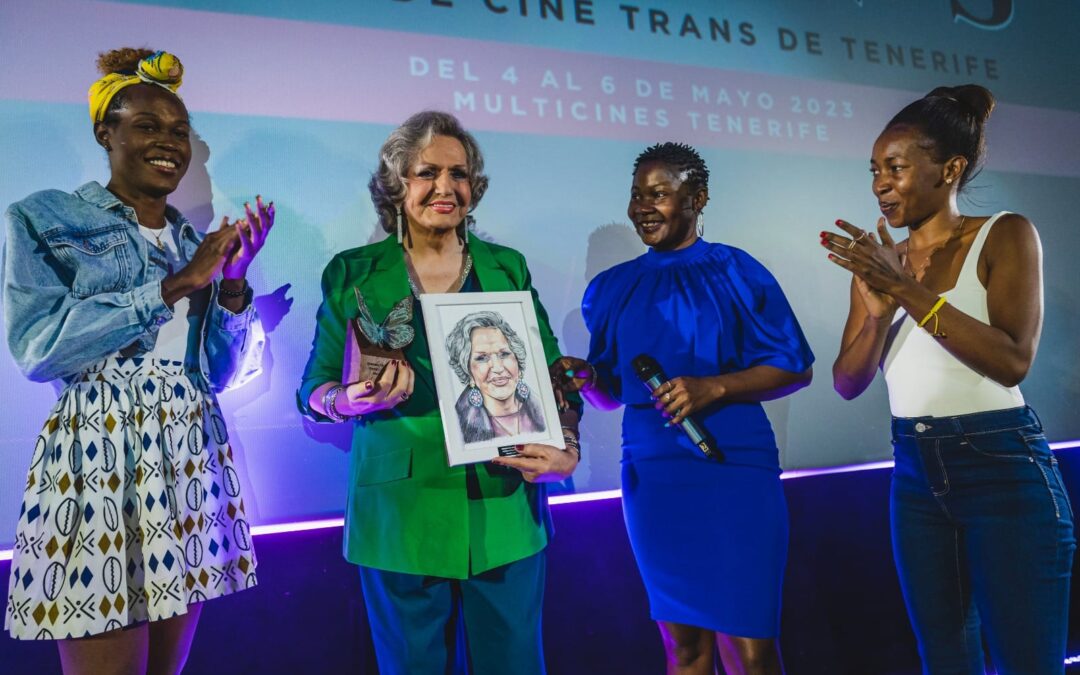 LLuvia de reconocimientos a Manolita Chen