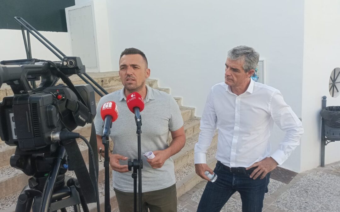 El gobierno de Isidoro Gambín ha llevado a cabo inversiones en diversas barriadas para mejorar la vida de la ciudadanía de Arcos