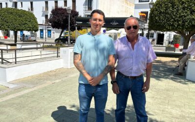 Izquierda Unida se reúne con el gremio de motoristas y con el colectivo del flamenco de Arcos
