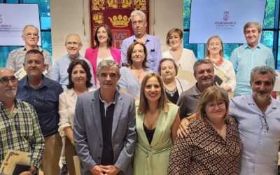 El Ayuntamiento de Arcos homenajea a los docentes jubilados