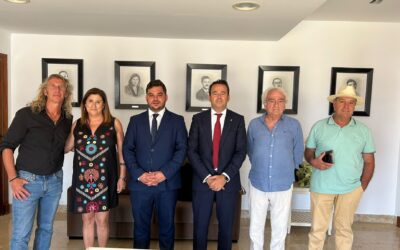 Ana Vega Burgos gana el LXX premio Alcaraván de Poesía