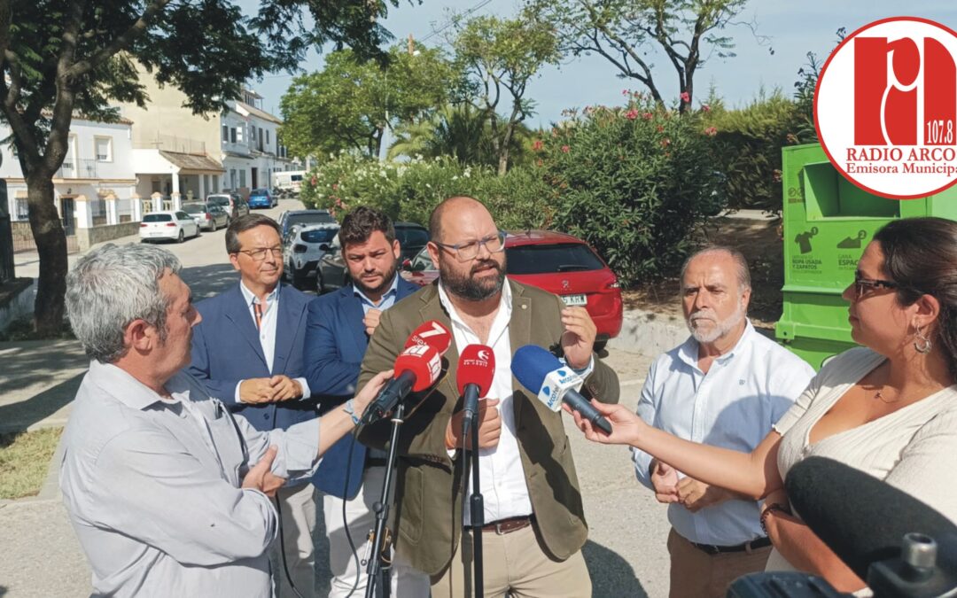 El alcalde de Arcos y Diputación buscan una solución para el tramo municipal de la carretera de Arcos a Gibalbín
