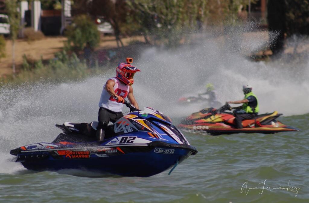 Arcos acoge este fin de semana el Campeonato de España y Andaluz de Motos de Agua
