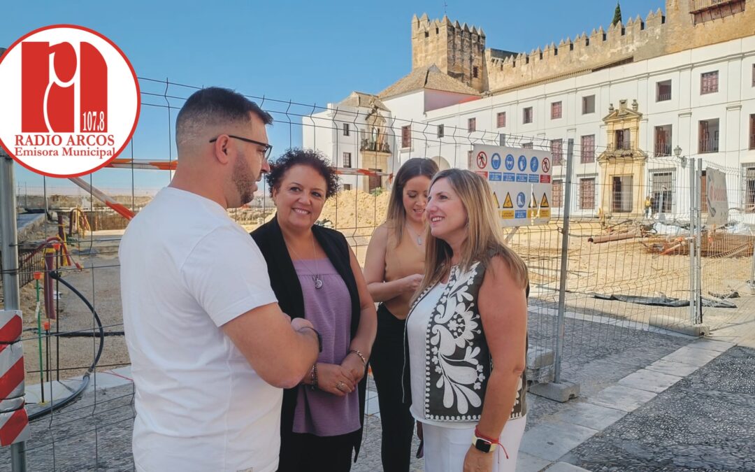El PSOE llevará al Parlamento de Andalucía preguntas sobre la paralización de las obras de la Plaza del Cabildo