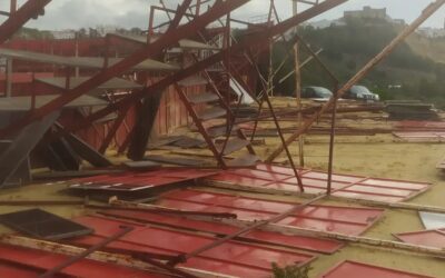 Unos 4.000 euros costará reparar los daños causados por el temporal en la plaza de toros portátil, según un balance provisional