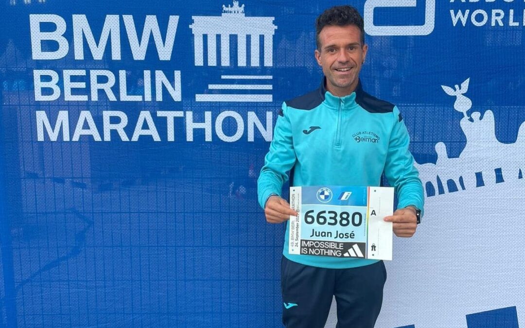 El arcense Juan José Porrúa participa en el Maratón de Berlín junto a otros 45.000 atletas