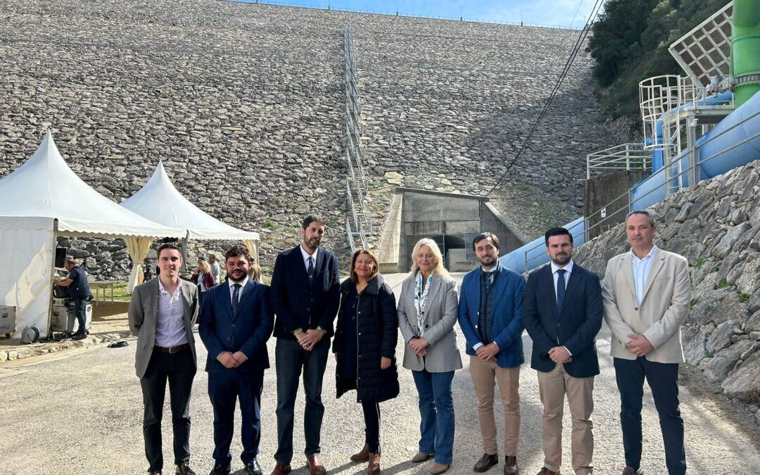 La Junta inaugura el canal de descarga del aliviadero de Guadalcacín y dota la presa con un actualizado sistema de alerta