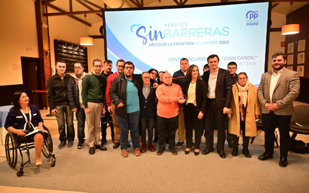 El PP entrega los ‘Premios Sin Barreras’ al centro ocupacional ‘Juan Candil’ y la asociación ‘Nuevo Caminar’