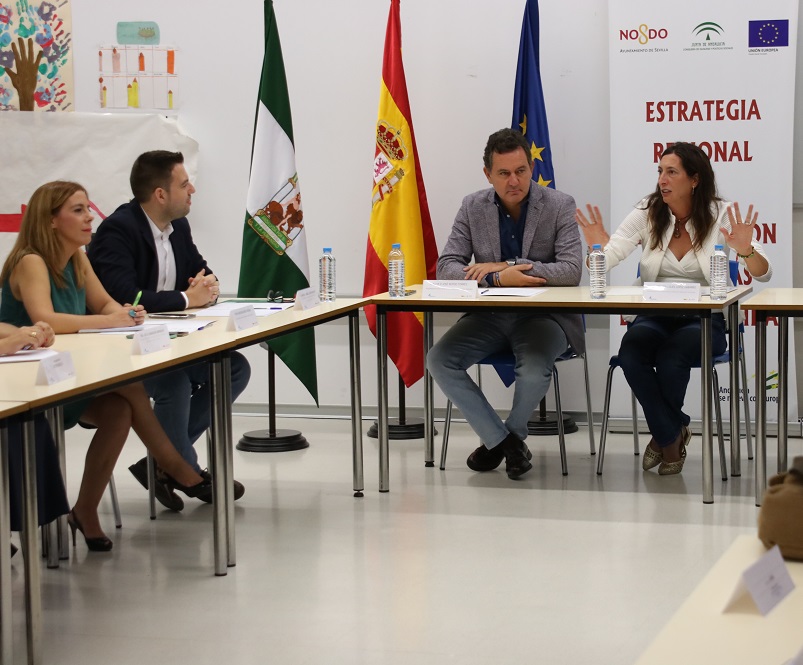 La Junta destina 1,4 millones de euros para desplegar la nueva Eracis en las zonas de Arcos de la Frontera Sur y Jédula y que beneficiará a 338 personas