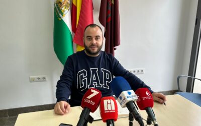 El delegado de Fiestas presenta una programación navideña que culminará con el concierto del grupo ‘Aslándticos’