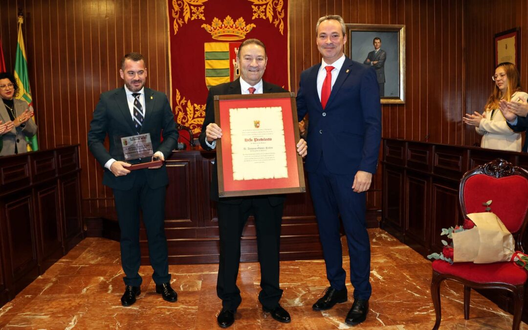 El Ruiseñor de Paterna, ‘Hijo Predilecto’ de Paterna de Rivera