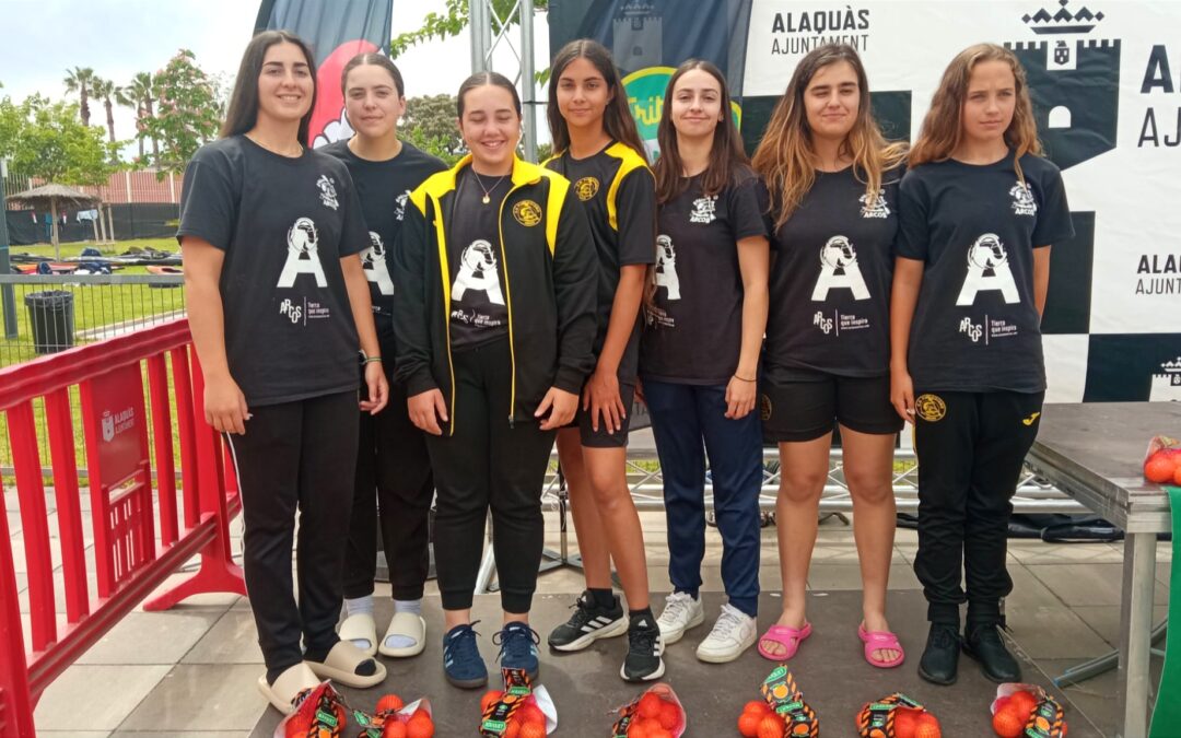 Bronce para el equipo Femenino Sub-21 del CD Piragüismo Arcos