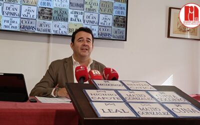 Patrimonio repondrá azulejos que identifican las calles del Casco Antiguo