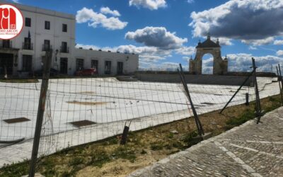 El alcalde de Arcos asegura que la disolución del contrato con la empresa adjudicataria de las obras de la Plaza del Cabildo está en “una fase muy avanzada”