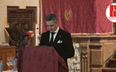 José Antonio García Pajuelo transmitió la esencia y el sentimiento del costalero en el XXIII Pregón del Costalero de la Hermandad del Prendimiento