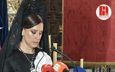 Nieves Huertas Núñez ofreció un sentido y emotivo pregón de la Semana Santa de Arcos