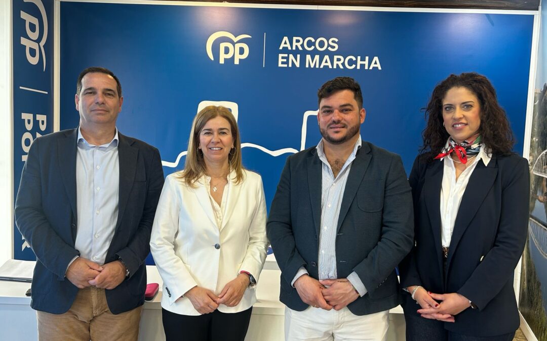 El PP de Cádiz defiende en Arcos una nueva ley para aliviar la carga fiscal del sector agrario
