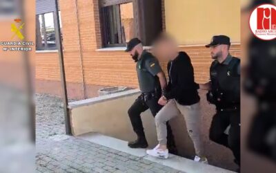 La Guardia Civil detiene a dos personas e investiga a otras tres por intentar robar en Setenil de las Bodegas con un vehículo sustraído