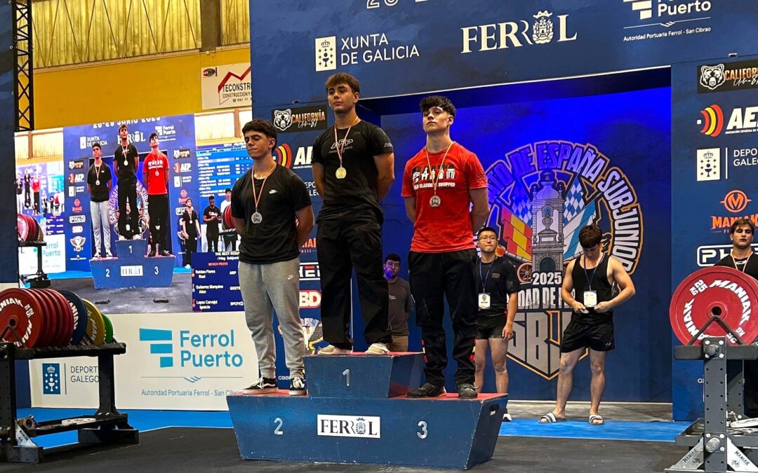 Raúl Roldán Flores (15 años), campeón nacional de press de banca