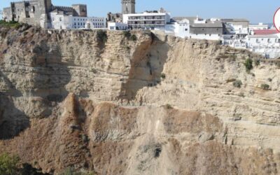 El alcalde de Arcos manda un mensaje de tranquilidad a la ciudanía sobre el desprendimiento de la Peña Nueva de Arcos